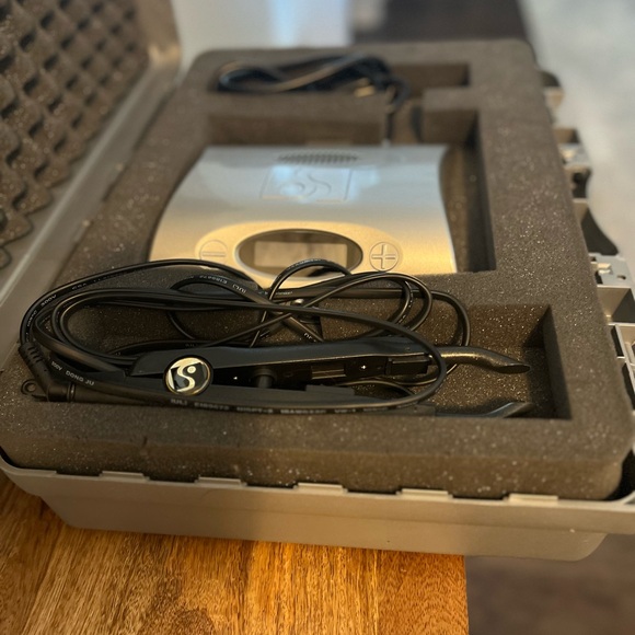 Hair Extensions Machine by SO.CAP ITALY - Picture 7 of 7